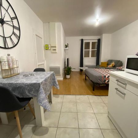 Studio Chaleureux Centre Ville Excideuil Екстериор снимка