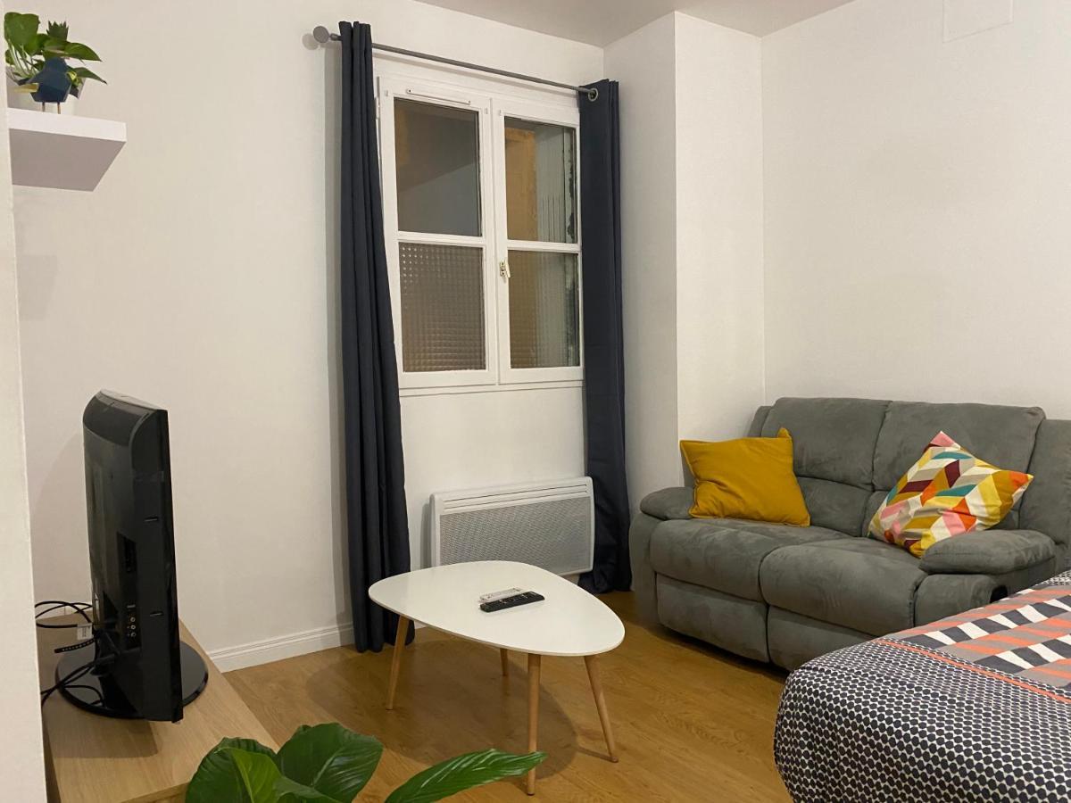 Studio Chaleureux Centre Ville Excideuil Екстериор снимка